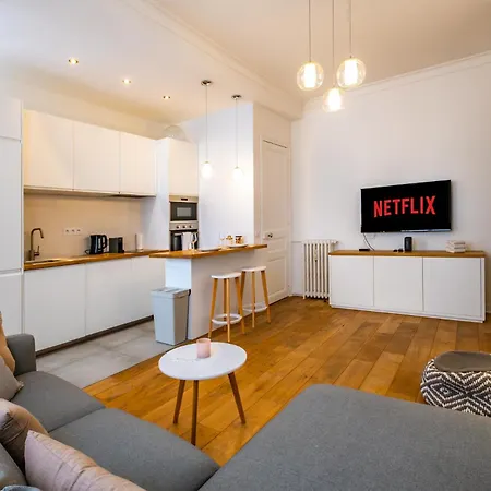 Lägenhet 4 Guests Moderne & Lumineux 8ᵉ Paris