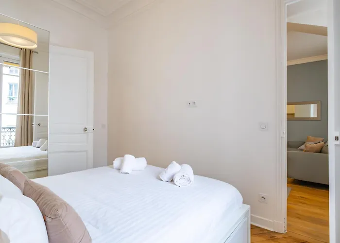 4 Guests Moderne&lumineux 8ᵉ * Paris